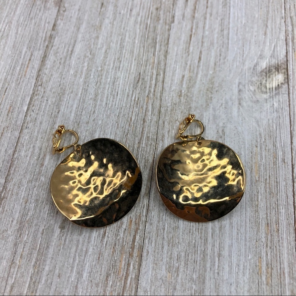 Vintage Hammered Shaped Disc Clip-on Earrings